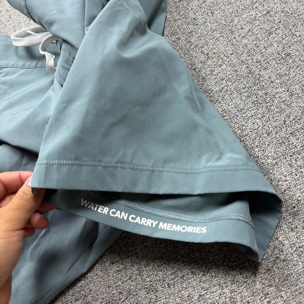 Rhone Board Shorts Mens 28 Trunks Blue Gray 7 Inseam Recycled Stretch